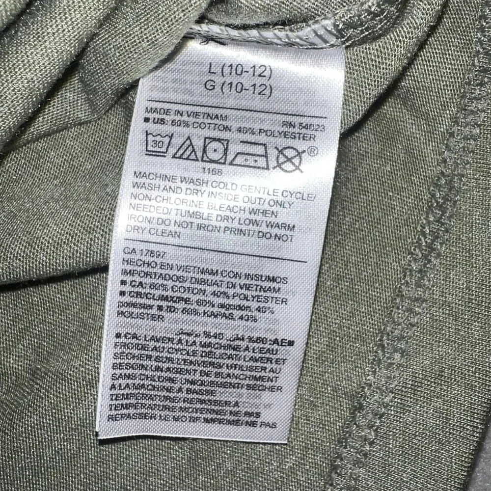 NWT Old Navy Shirt Youth Size L (10-12) Olive Heather Long Sleeve Crew Neck Tee
